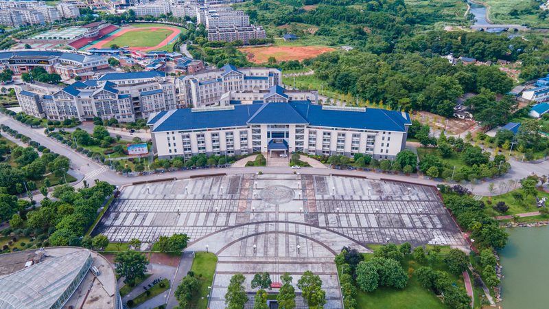 电子元器件价格对比：揭秘影响因素与选购技巧