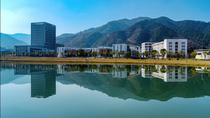 插件组装：揭秘优质生产厂家背后的技术秘密**